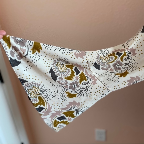 Boho Blouse w Bell Sleeves - Picture 13 of 13